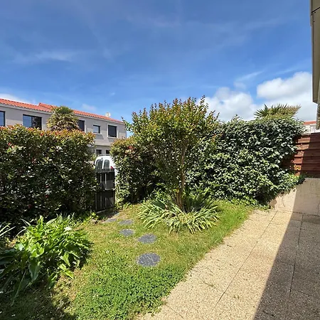 Maison Aux Sables-d'olonne Avec Jardin, 4 Couchages - Fr-1-197-627